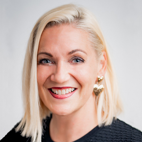 Christina-Tscharre-IC-HP_neu Christina-Tscharre-IC-HP_neu